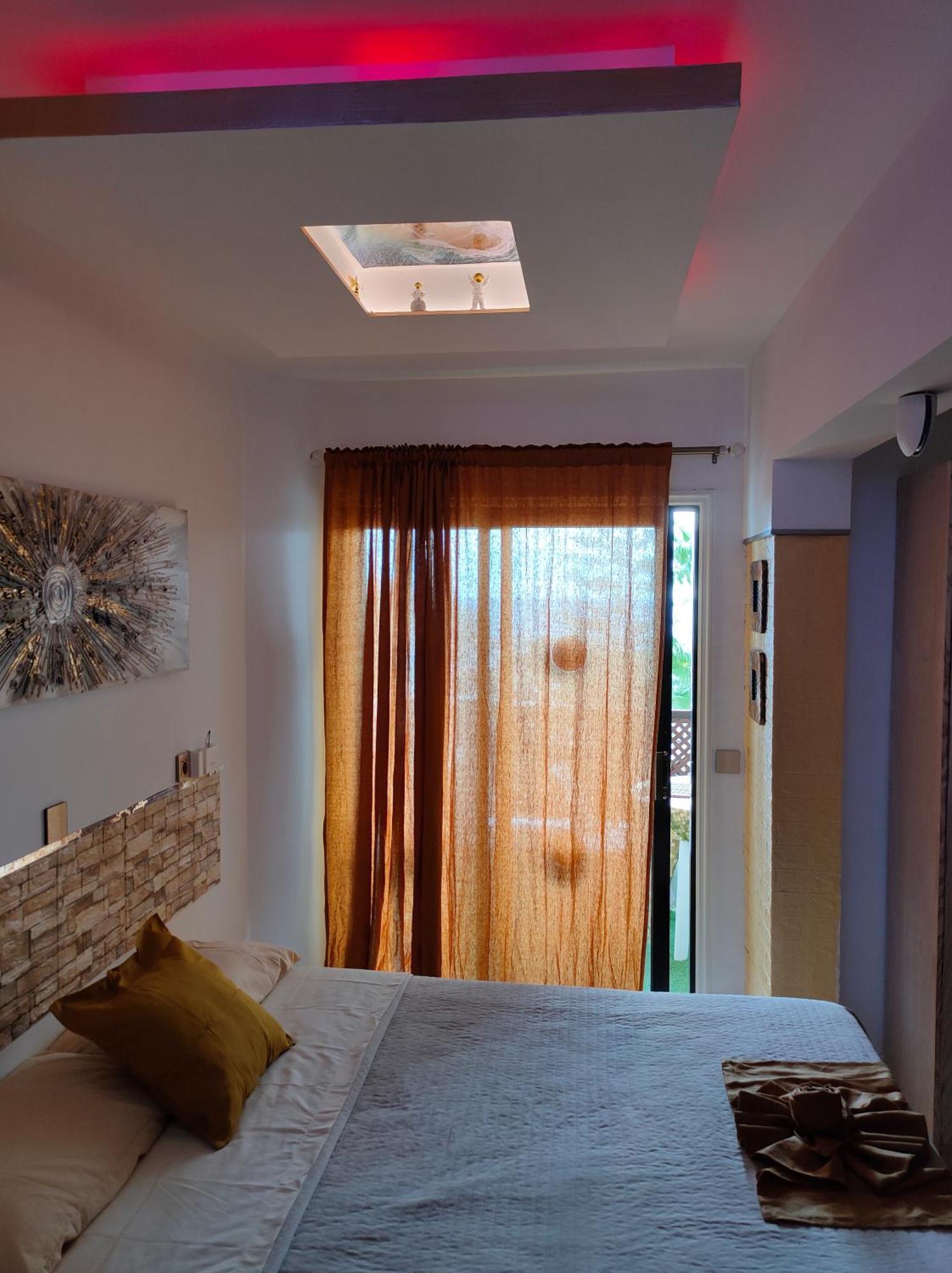 Lovely Apartment Top Views, Heated Pool, Great Location Сан Мигел де Абона Екстериор снимка