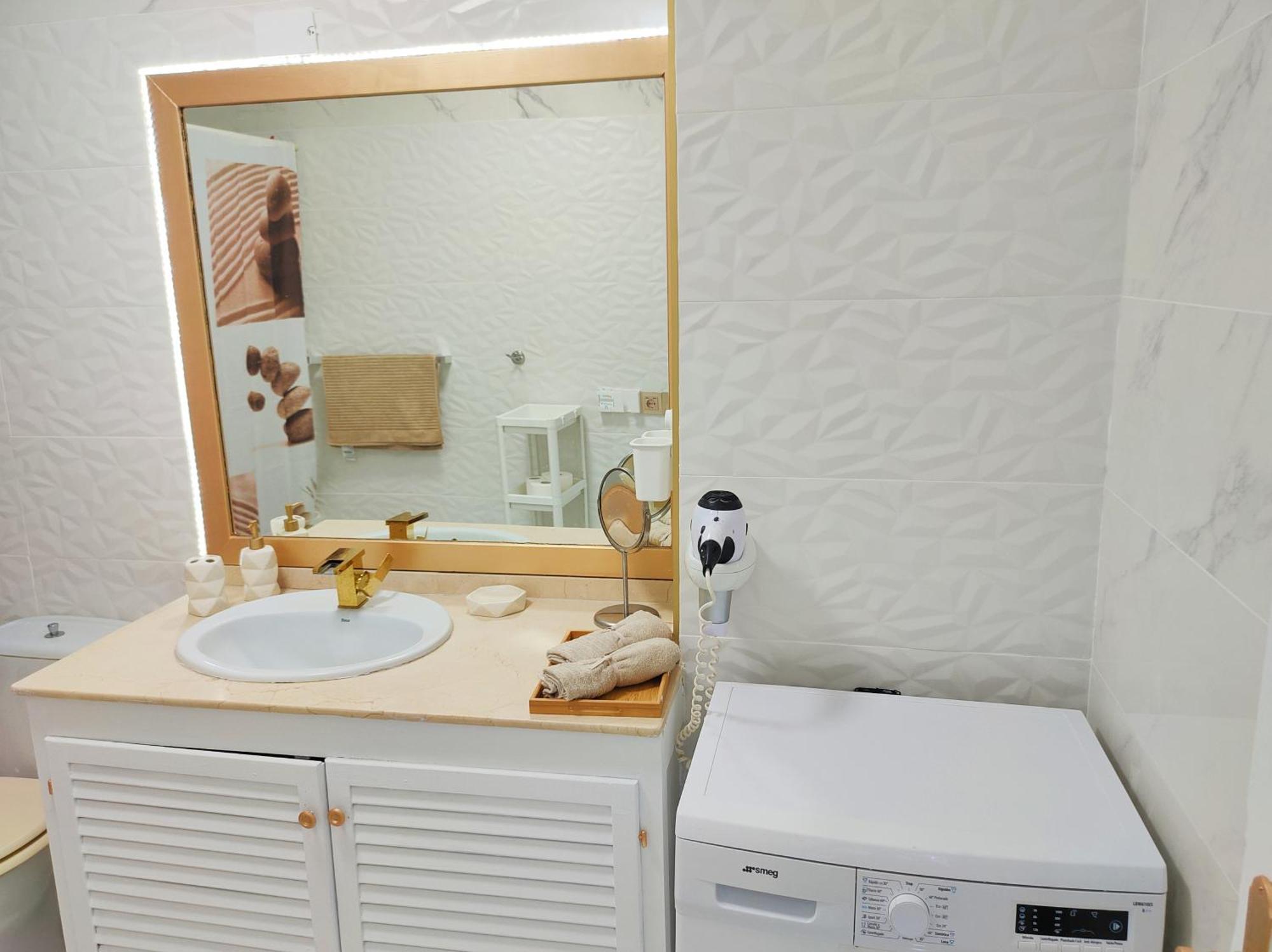 Lovely Apartment Top Views, Heated Pool, Great Location Сан Мигел де Абона Екстериор снимка