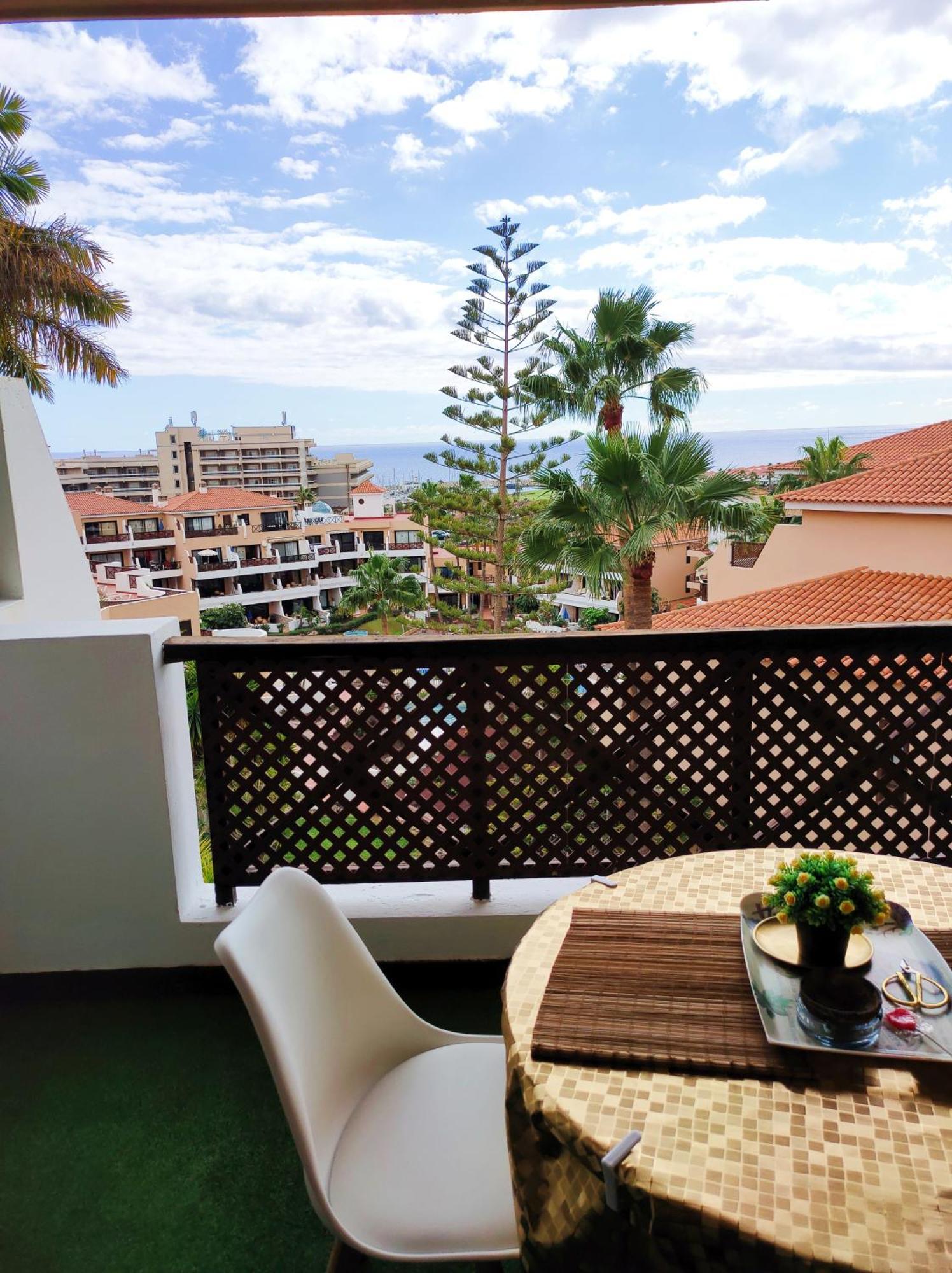 Lovely Apartment Top Views, Heated Pool, Great Location Сан Мигел де Абона Екстериор снимка