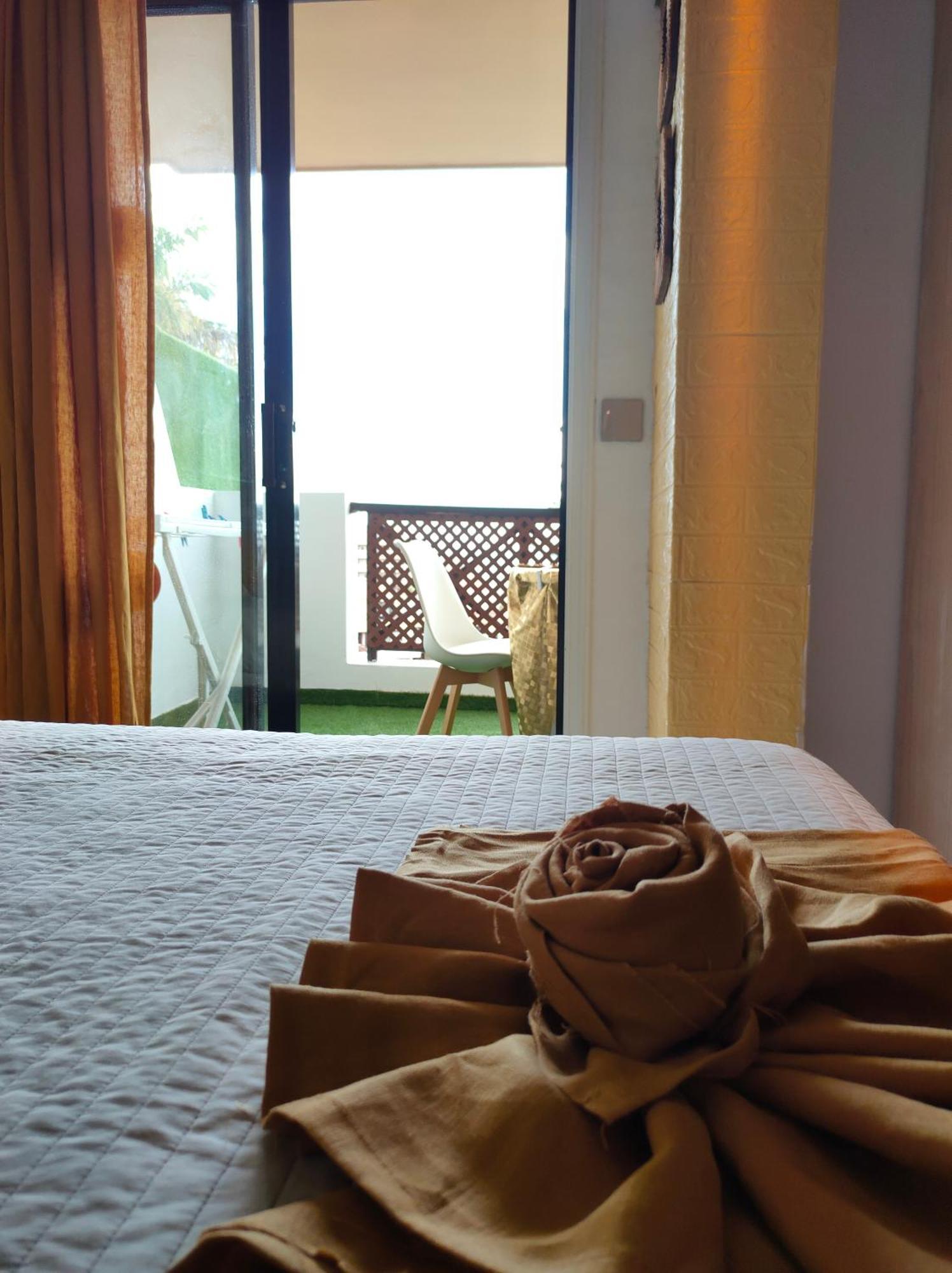Lovely Apartment Top Views, Heated Pool, Great Location Сан Мигел де Абона Екстериор снимка