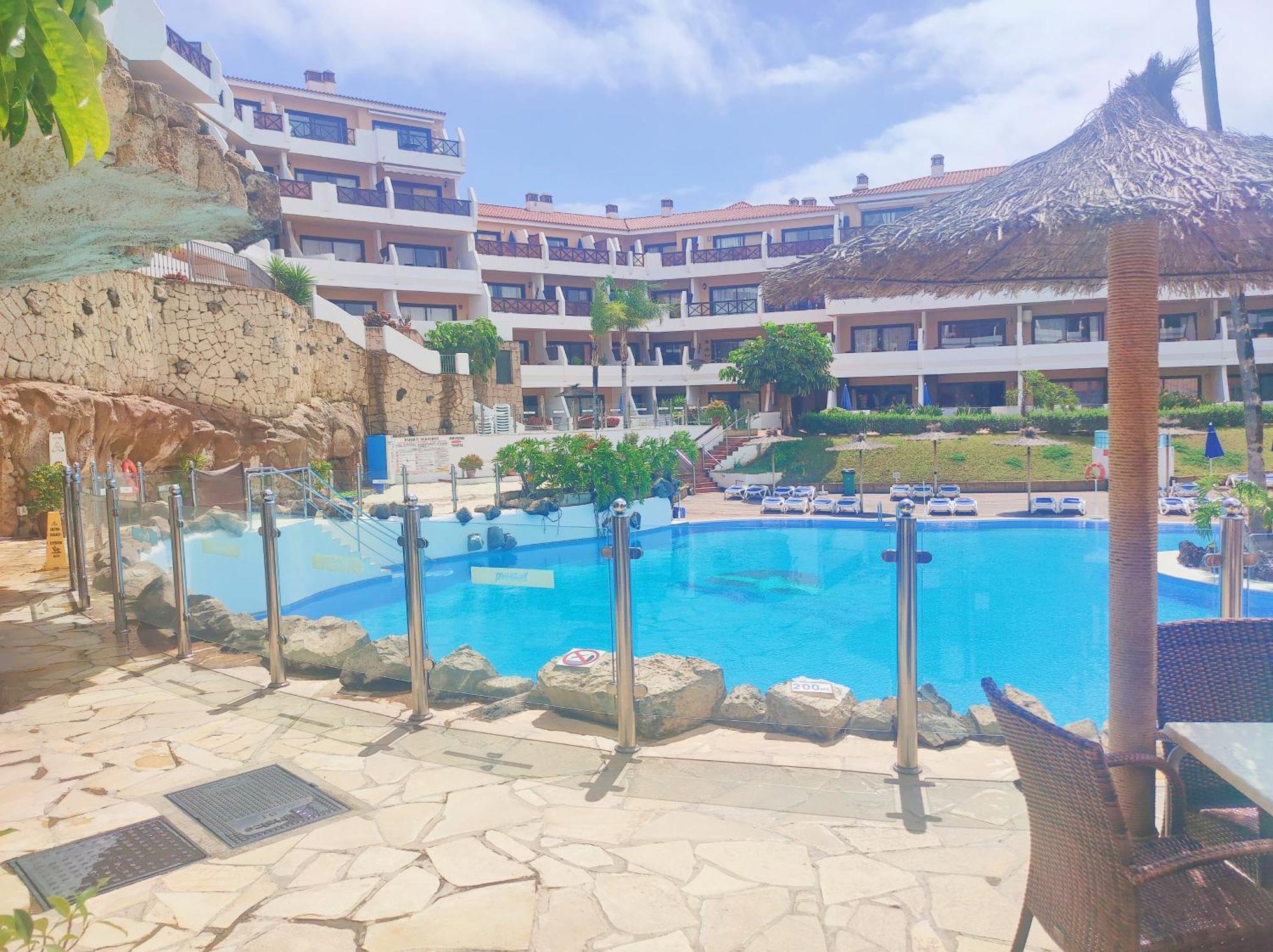 Lovely Apartment Top Views, Heated Pool, Great Location Сан Мигел де Абона Екстериор снимка