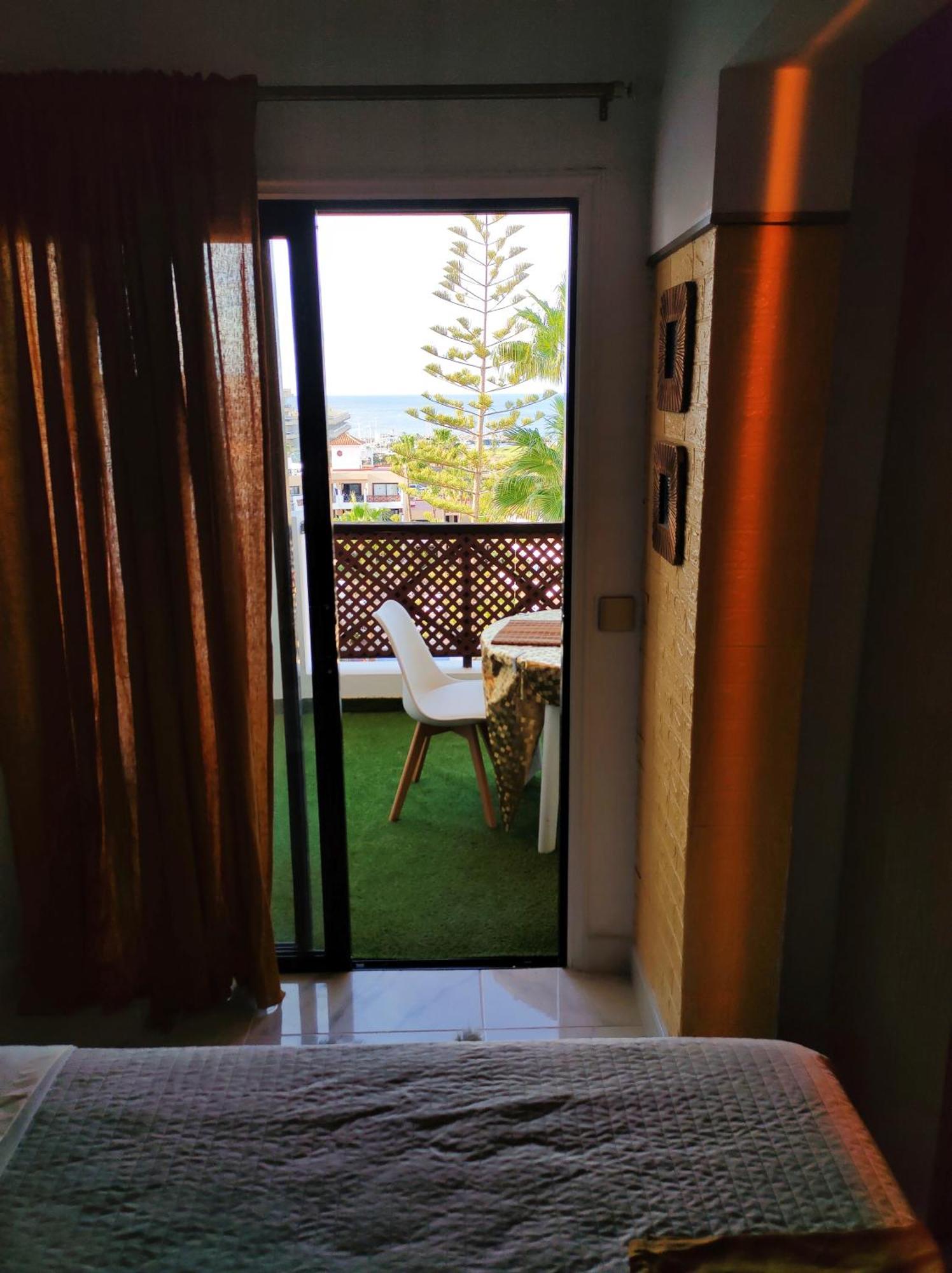 Lovely Apartment Top Views, Heated Pool, Great Location Сан Мигел де Абона Екстериор снимка