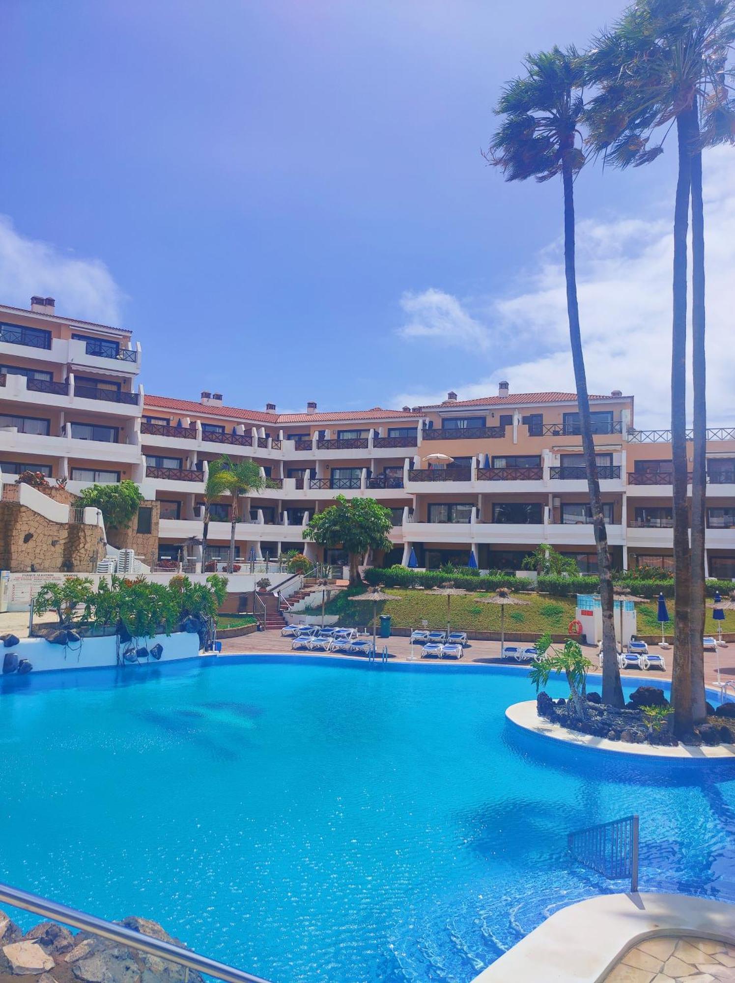 Lovely Apartment Top Views, Heated Pool, Great Location Сан Мигел де Абона Екстериор снимка