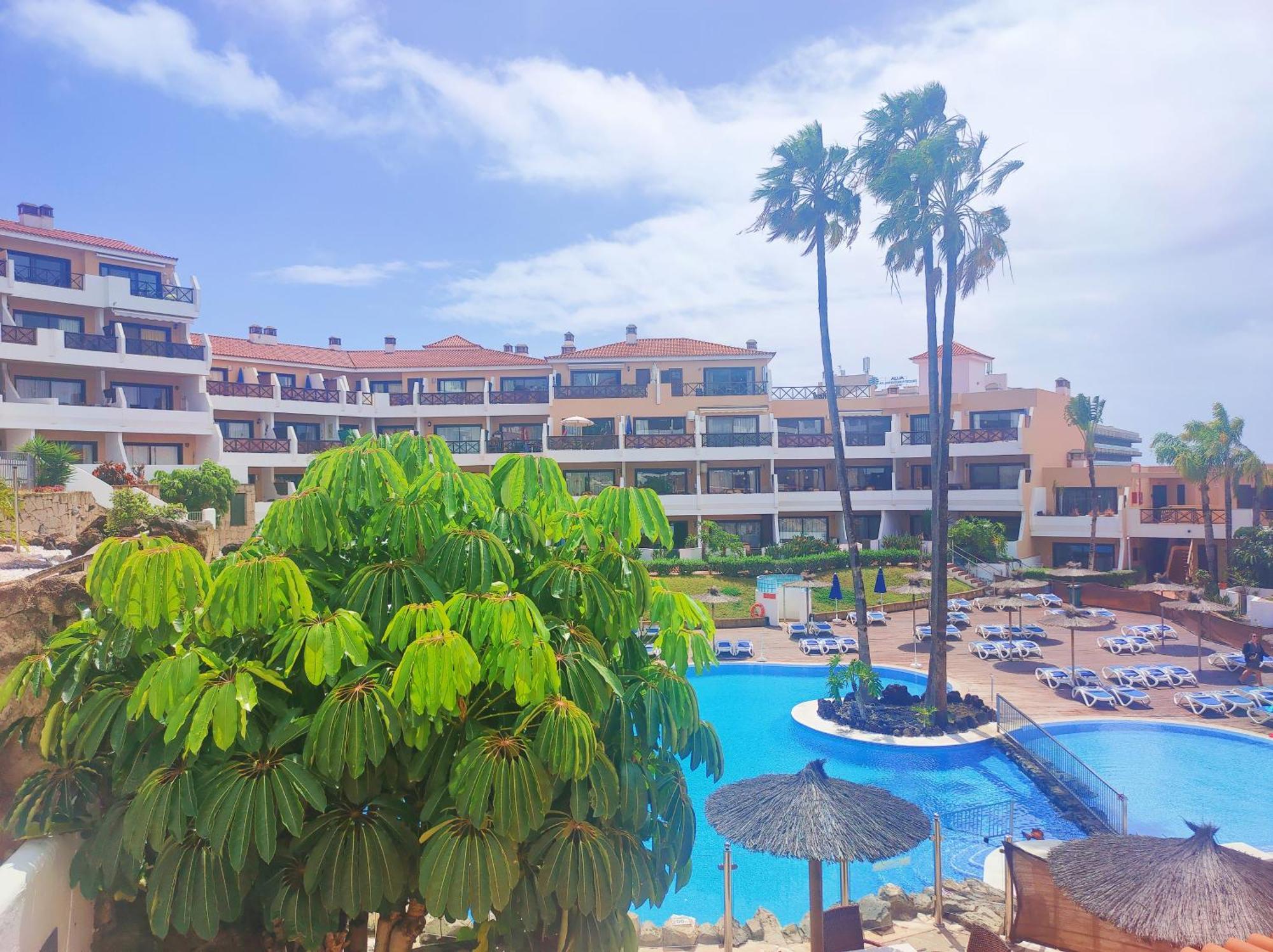 Lovely Apartment Top Views, Heated Pool, Great Location Сан Мигел де Абона Екстериор снимка